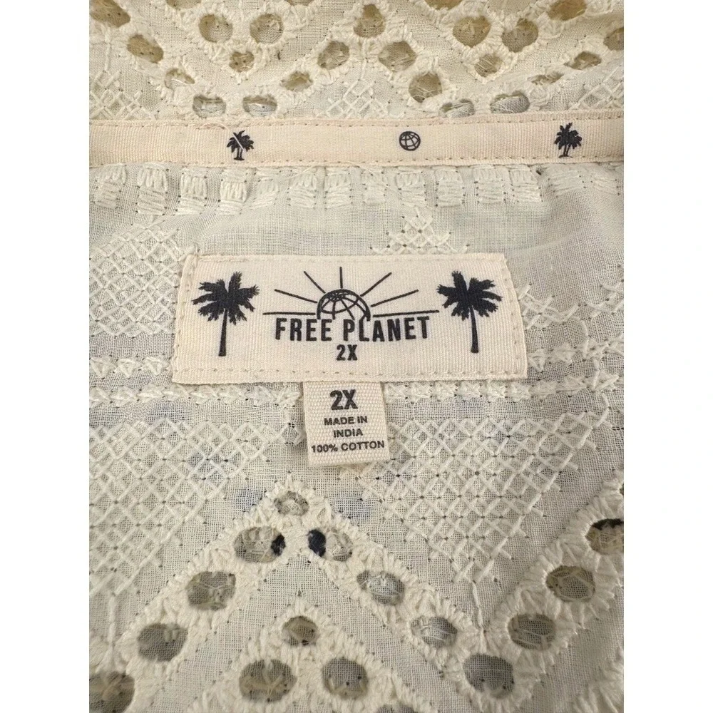 Free Planet Button Down Eyelet Camp Shirt Eggnog‎ 2X